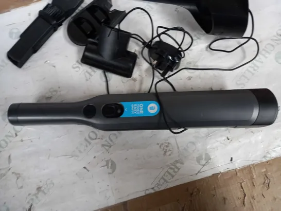 SHARK CORDLESS HANDHELD VACUUM CLEANER