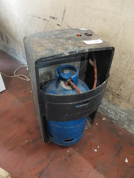 PORTABLE GAS HEATER 