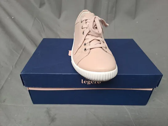 BOXED PAIR OF LEGERO SHOES IN BEIGE SIZE 5.5