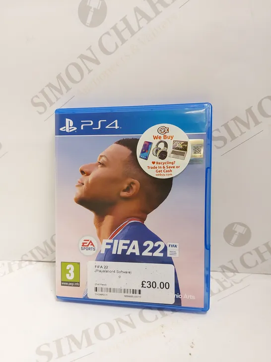 FIFA 22 ON PS4 PEGI 3