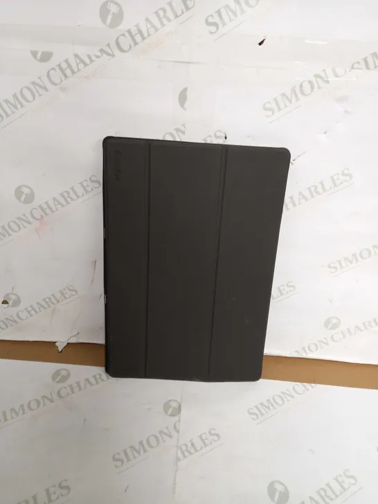 SAMSUNG GALAXY TAB S8 WITH FOLDING CASE AND PEN