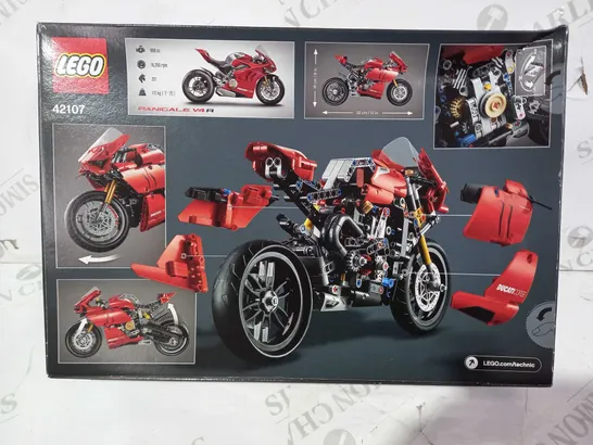 LEGO TECHNIC 42107 DUCATI PANIGALE V4 R