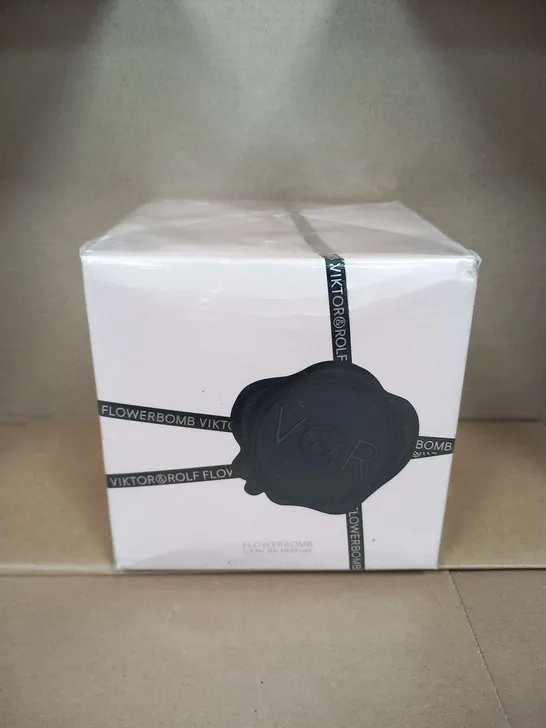 BOXED AND SEALED VIKTOR & ROLF FLOWERBOMB EAU DE PARFUM 100ML