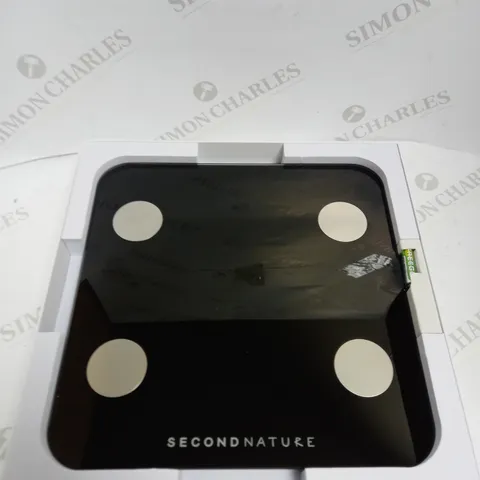 SECOND NATURE SMART WEIGHING SCALES 