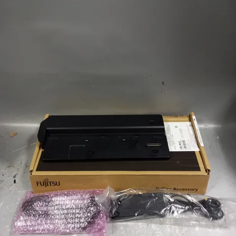 BOXED FUJITSU 90W PORT REPLICATOR IN BLACK