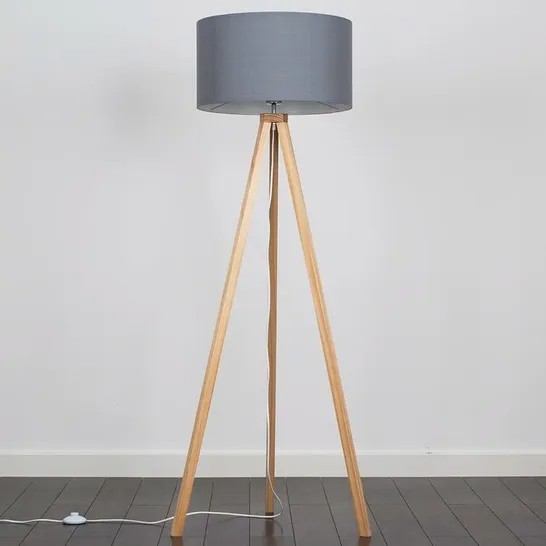 BOXED MEJIAS 150CM TRIPOD FLOOR LAMP (1 BOX)