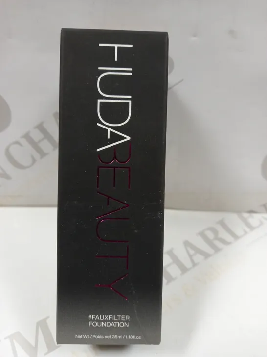 HUDA BEAUTY FOUNDATION CHAI 210B 35ml