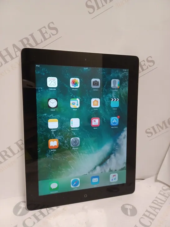 APPLE IPAD A1458 (4TH GEN) TABLET 