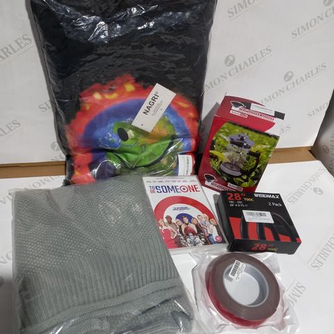 PALLET OF ASSORTED PRODUCTS TO INCLUDE; TEA & COFFEE MAKER, MENS HIPHOP HOODIE - SIZE M, 28" BIKE INNER TUBE, ETC