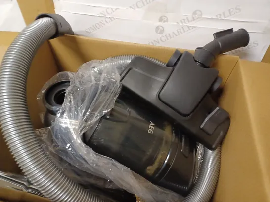 AEG LX5 X COMPACT VACUUM CLEANER