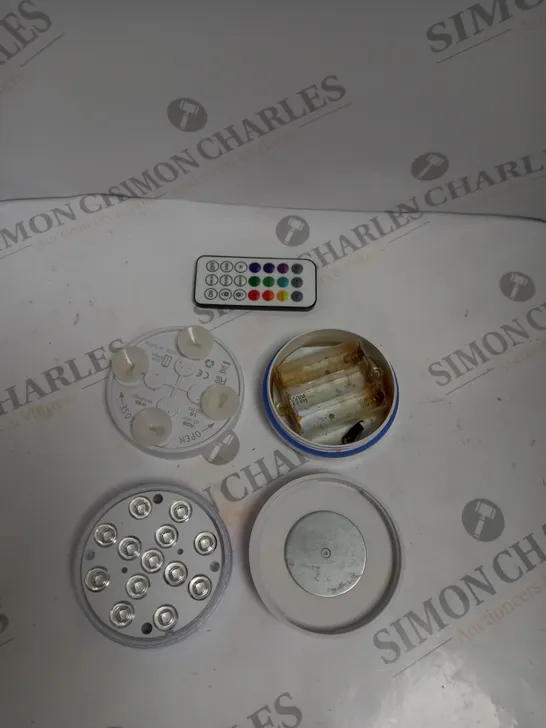 BOXED SUBMERSIBLE LED LIGHT WITH MAGNET, SUCTION CUP, RF REMOTE. 