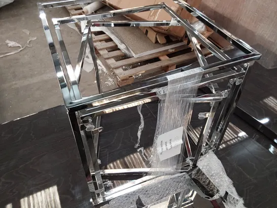PALLET OF FURNITURE PARTS, THREE TABLE TOPS, CHROME NEST OF 3 TABLES FRAMES, & METAL MIRRORED PANEL