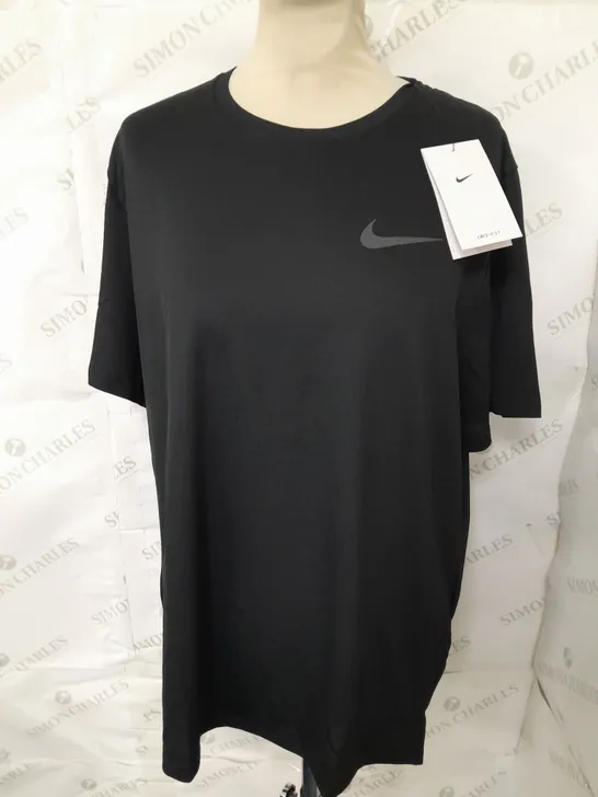 NIKE PRO BLACK T-SHIRT - M