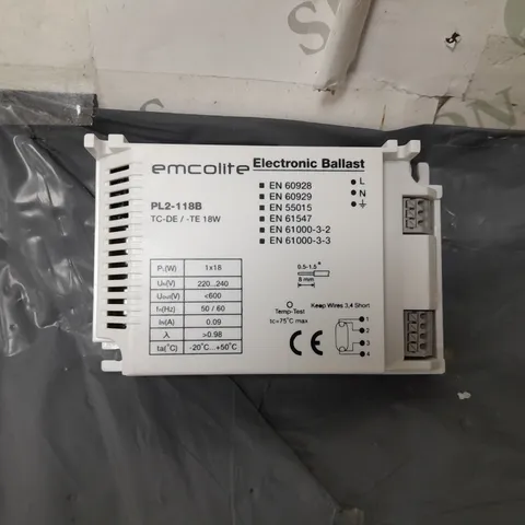 50 EMCOLITE ELETRONIC BALLASTS (PL2-118B)