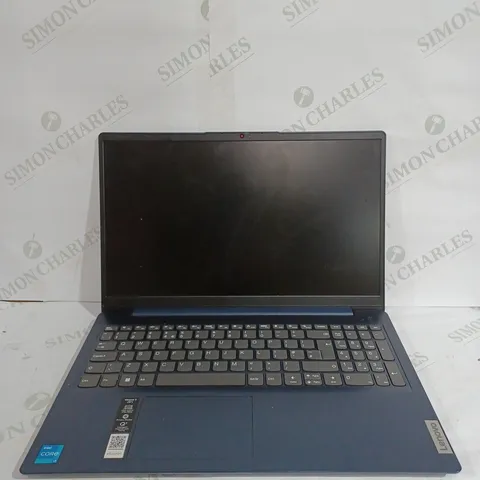 LENOVO IDEAPAD3 15" BLUE