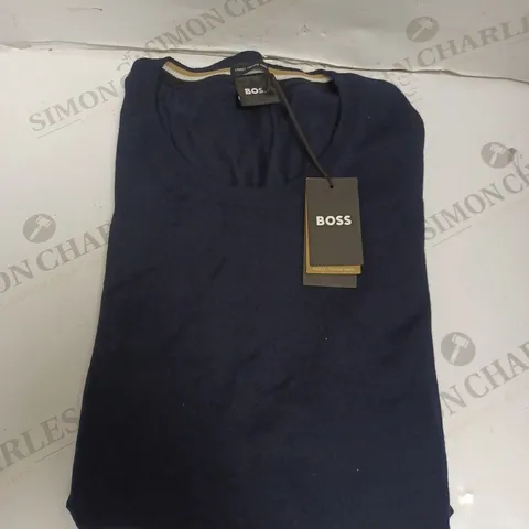 BOSS ROUND NECK JUMPER - DARK BLUE - 2X XL. 