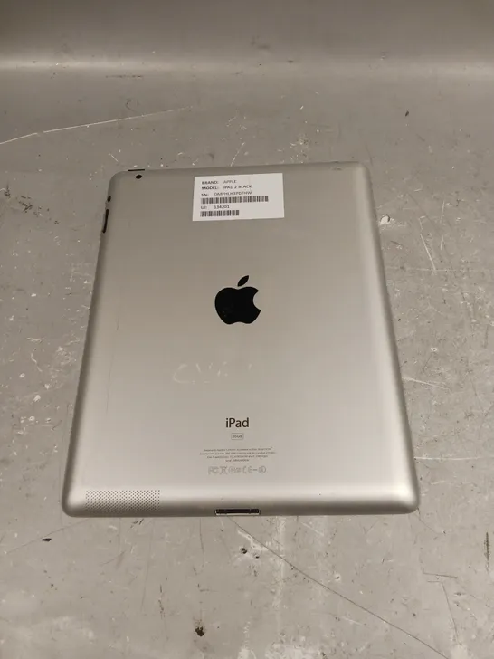 APPLE IPAD 2 SILVER 16GB - MODEL A1395