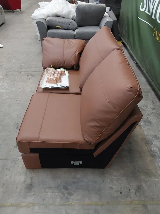 DESIGNER BROWN LEATHER SOFA PIECE WITH CUSHIONS