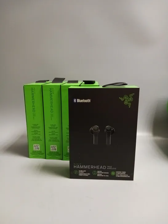 LOT OF 5 BOXEED RAZER HAMMERHEAD WIRELESS HEADPHONES IN BLACK AND GREEN INCLUDES CHARGING CASE, CABLE, WRIST STRAP AND SPARE BUDS