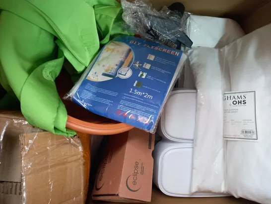 BOX OF APPROXIMATELY 15 ASSORTED HOUSEHOLD ITEMS TO INCLUDE DIY FLYSCREEN, HIGHHAMS OHS PLAIN COTTON FITTED SHEET, ETC