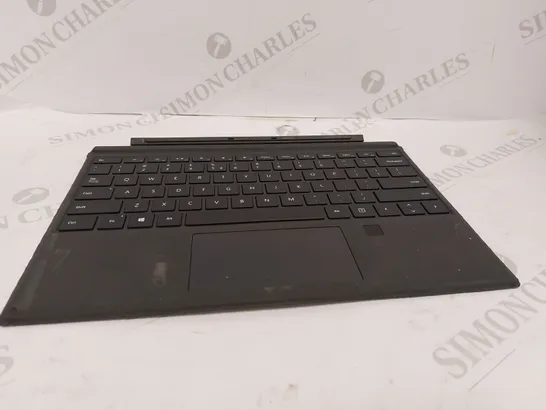 MICROSOFT SURFACE PRO TYPE COVER WITH FINGERPRINT ID READER 