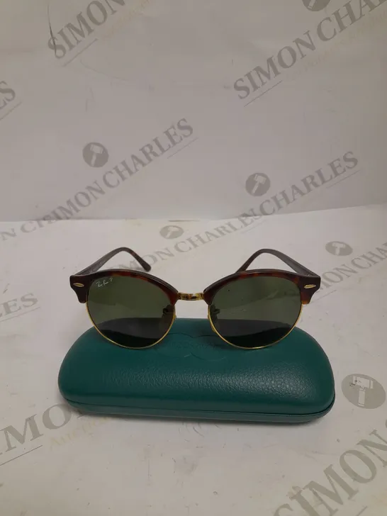 RAY-BAN CLUBROUND CLASSIC ROUND FRAMED SUNGLASSES 