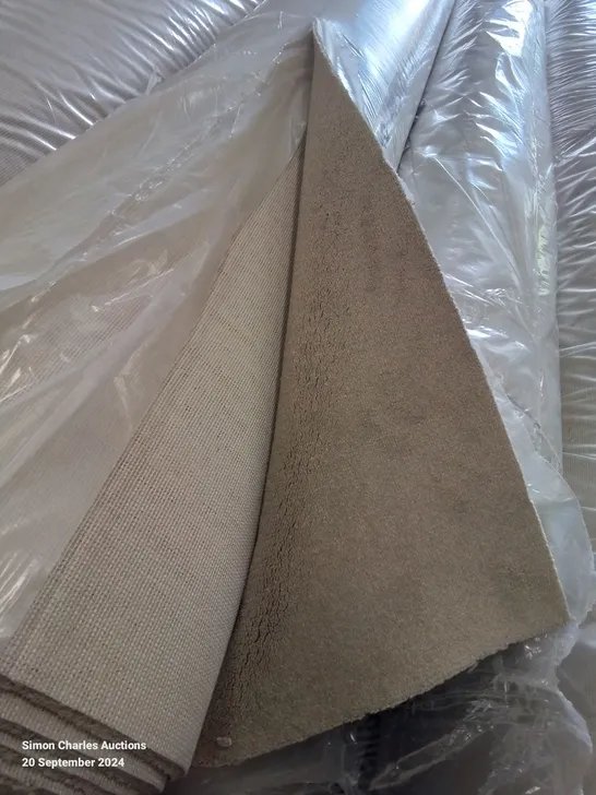 ROLL OF QUALITY HEARTLAND BAYTON APPROXIMATELY 6.20M L X 4M W CARPET