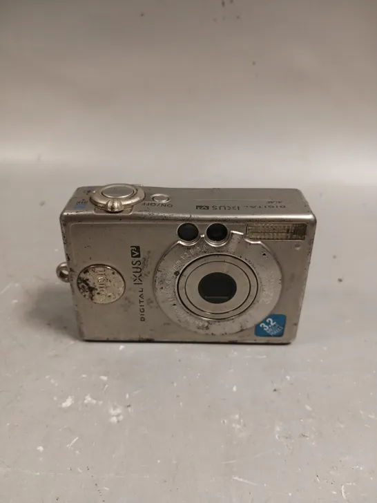 CANON IXUS V3 DIGITAL CAMERA 