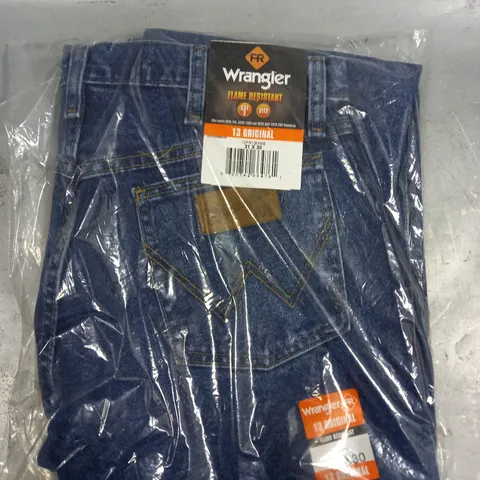 BRAND NEW WRANGLER 13 ORIGINAL JEANS - 31/30