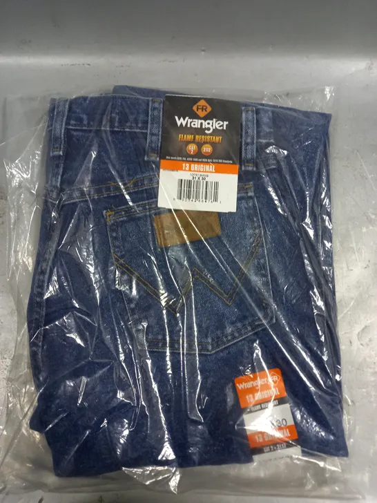 BRAND NEW WRANGLER 13 ORIGINAL JEANS - 31/30