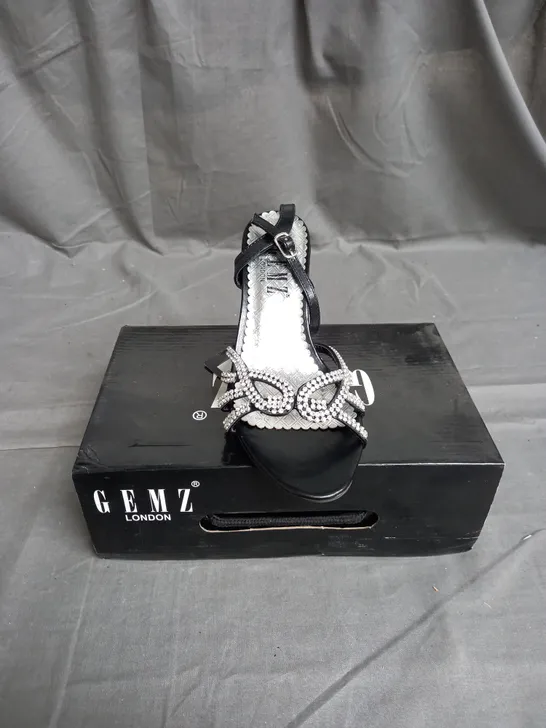 BOX OF APPROX 12 PAIRS OF GEMS RHINESTONE STRAP HEELS IN BLACK - VARIOUS SIZES