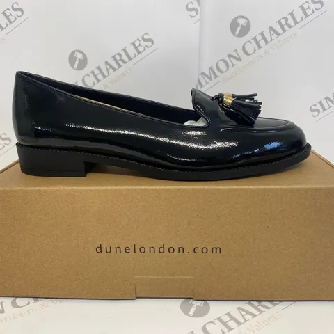BOXED PAIR OF DUNE LONDON ALMOND TASSEL LOAFERS SIZE 6