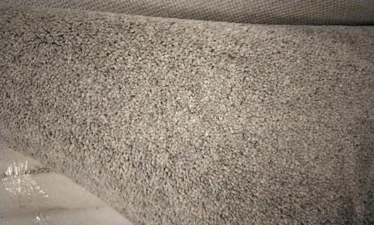 ROLL OF QUALITY CARPET RUNNER GREY APPROXIMATELY 1.5M X SIZE UNSPECIFIED