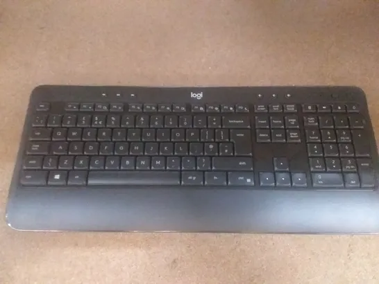 LOGITECH MK540 WIRELESS KEYBOARD