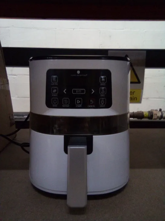 COOKS ESSENTIALS AIR FRYER IN GREY