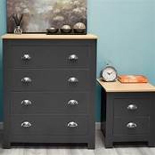 BOXED SHAKER 4 DRAWER CHEST