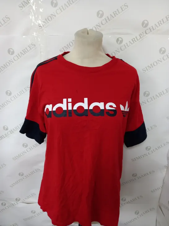 ADIDAS GRAPHIC T-SHIRT SIZE M