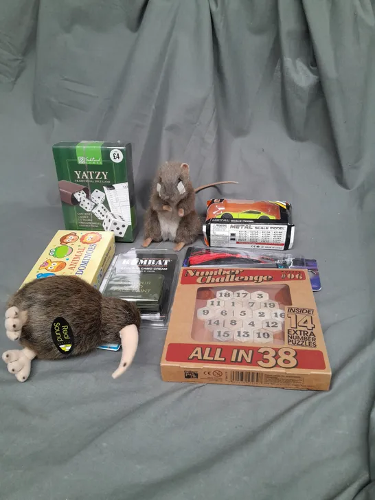 APPROXIMATELY 10 ASSORTED TOYS AND GAMES TO INCLUDE TEDDIES, BOARDGAMES AND MODEL CARS