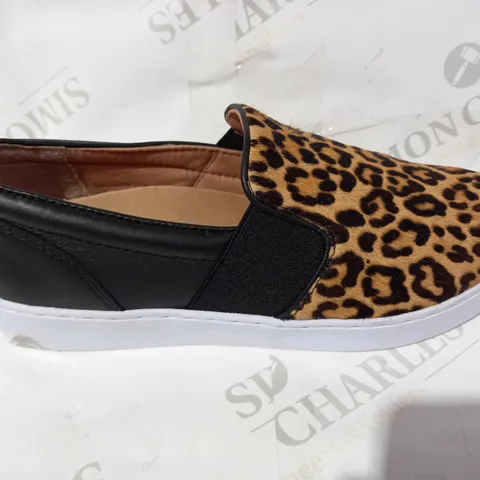 BOXED PAIR OF VIONIC ANIMAL PRINT SLIP-ON SHOES - UK SIZE 6