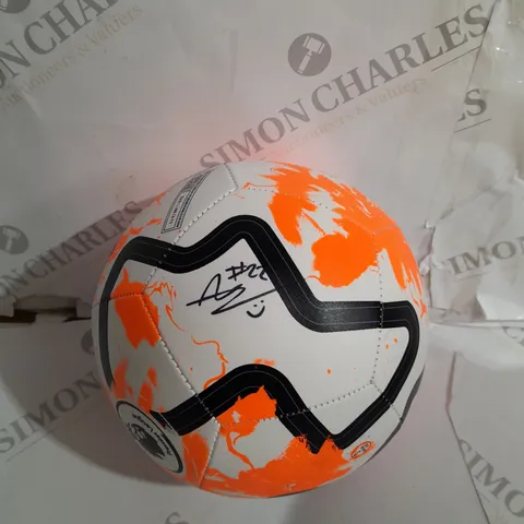 NIKE PITCH 2023-2024 PREMIER LEAGUE FOOTBALL SIGNED - SIZE 3