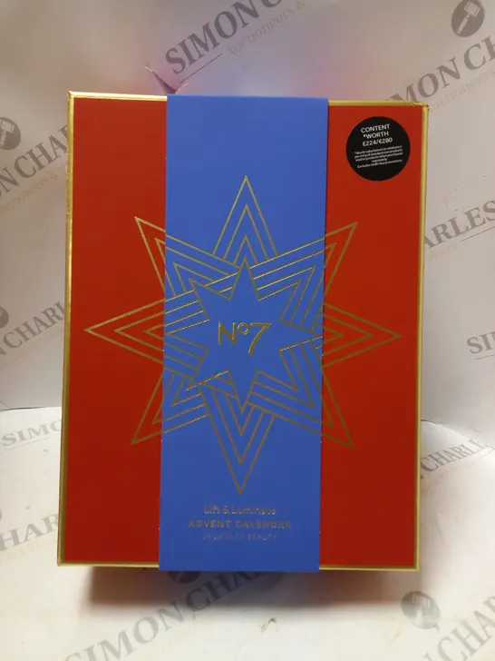 BOXED NO7 LIFT & LUMINATE ADVENT CALENDAR 