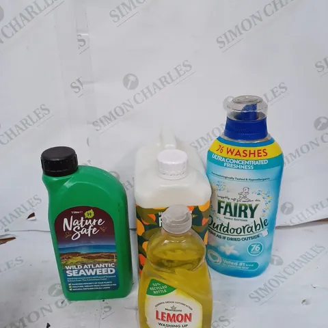 BOX OF ASSORTED CLEANING PRODUCTS 