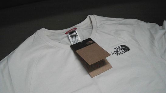 NORTH FACE VINTAGE TEE IN WHITE - S/P