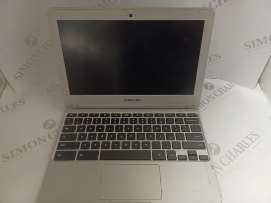 SAMSUNG 303C LAPTOP