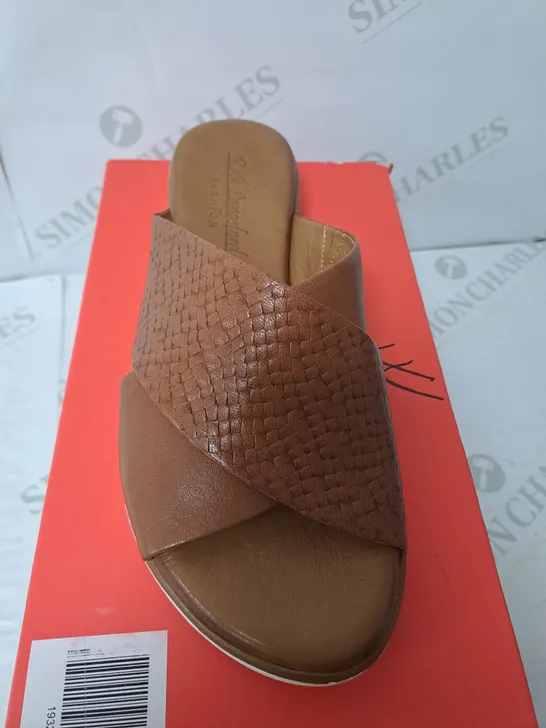 BOXED PAIR OF RUTH LANGSFORD FLAT SLIDE SANDALS IN TAN SIZE 5