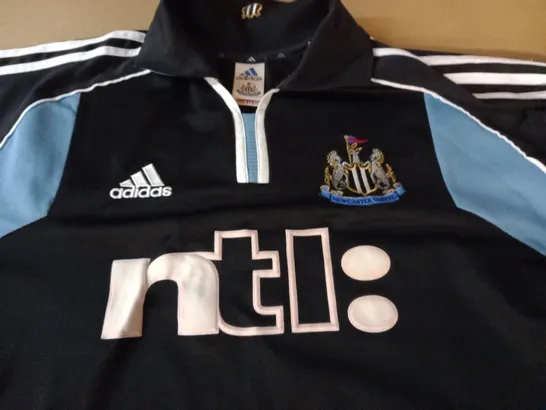 NEWCASTLE UNITED FOOTBALL SHIRT - GB L