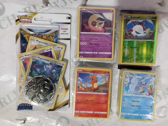 LOT OF ASSORTED POKÉMON TRADING CARDS