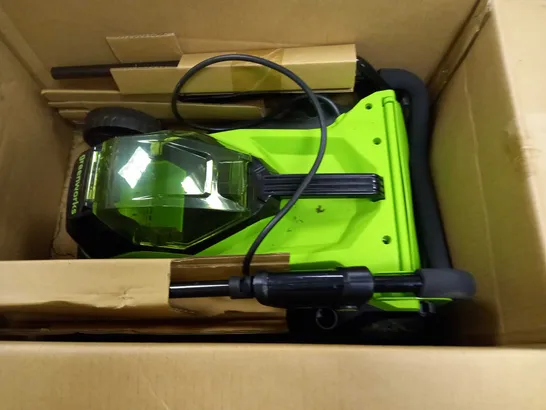 GREENWORKS CORDLESS LAWNMOWER