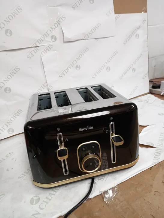 BREVILLE AURA 4 SLICE TOASTER