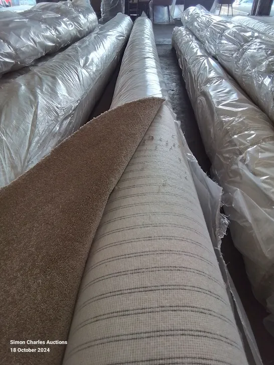 QUALITY ROLL OF CRESENT 6.90 L X 5M W ALMOND LATTE CARPET